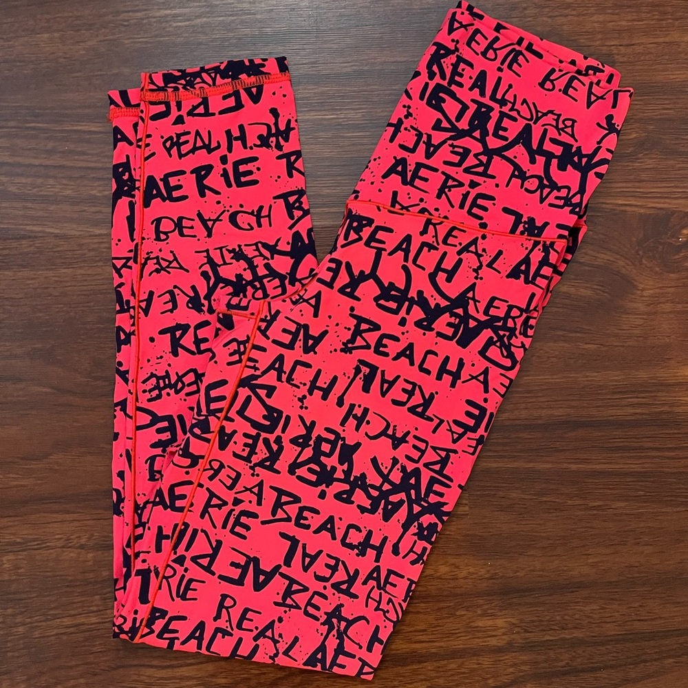 Aerie graphic leggings